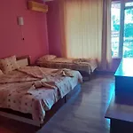 Kostovi 게스트하우스 키텐